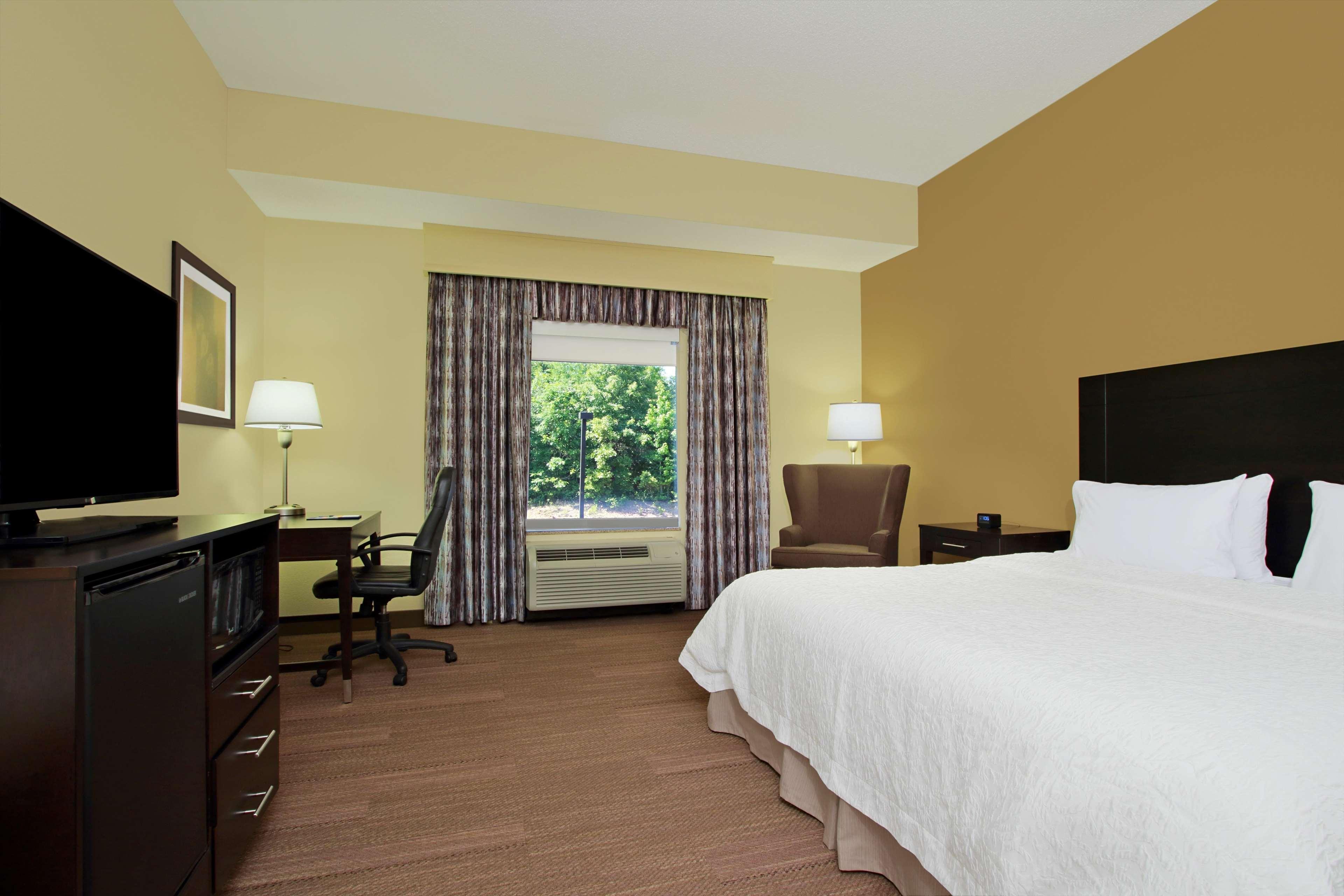Hampton Inn Winfield Tucker Exteriör bild
