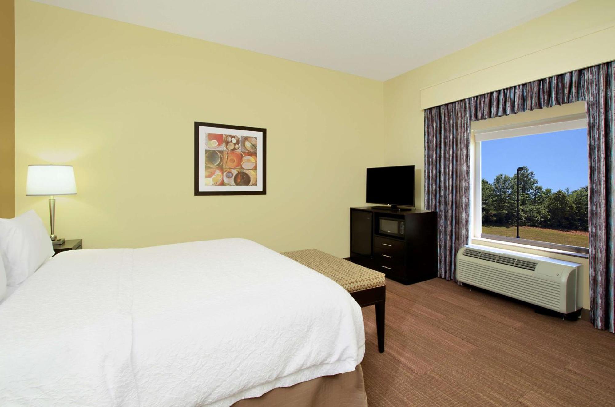 Hampton Inn Winfield Tucker Exteriör bild