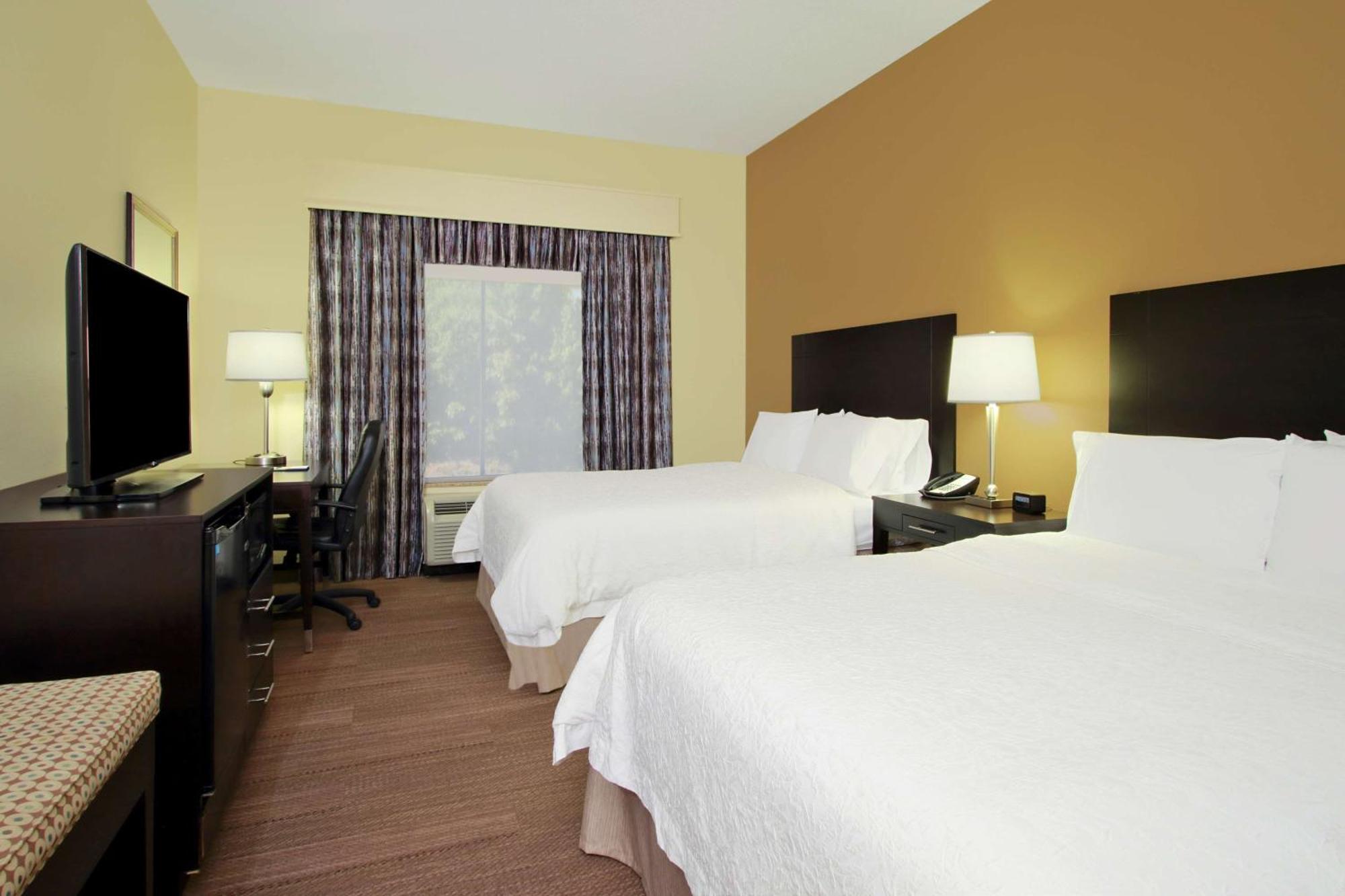 Hampton Inn Winfield Tucker Exteriör bild