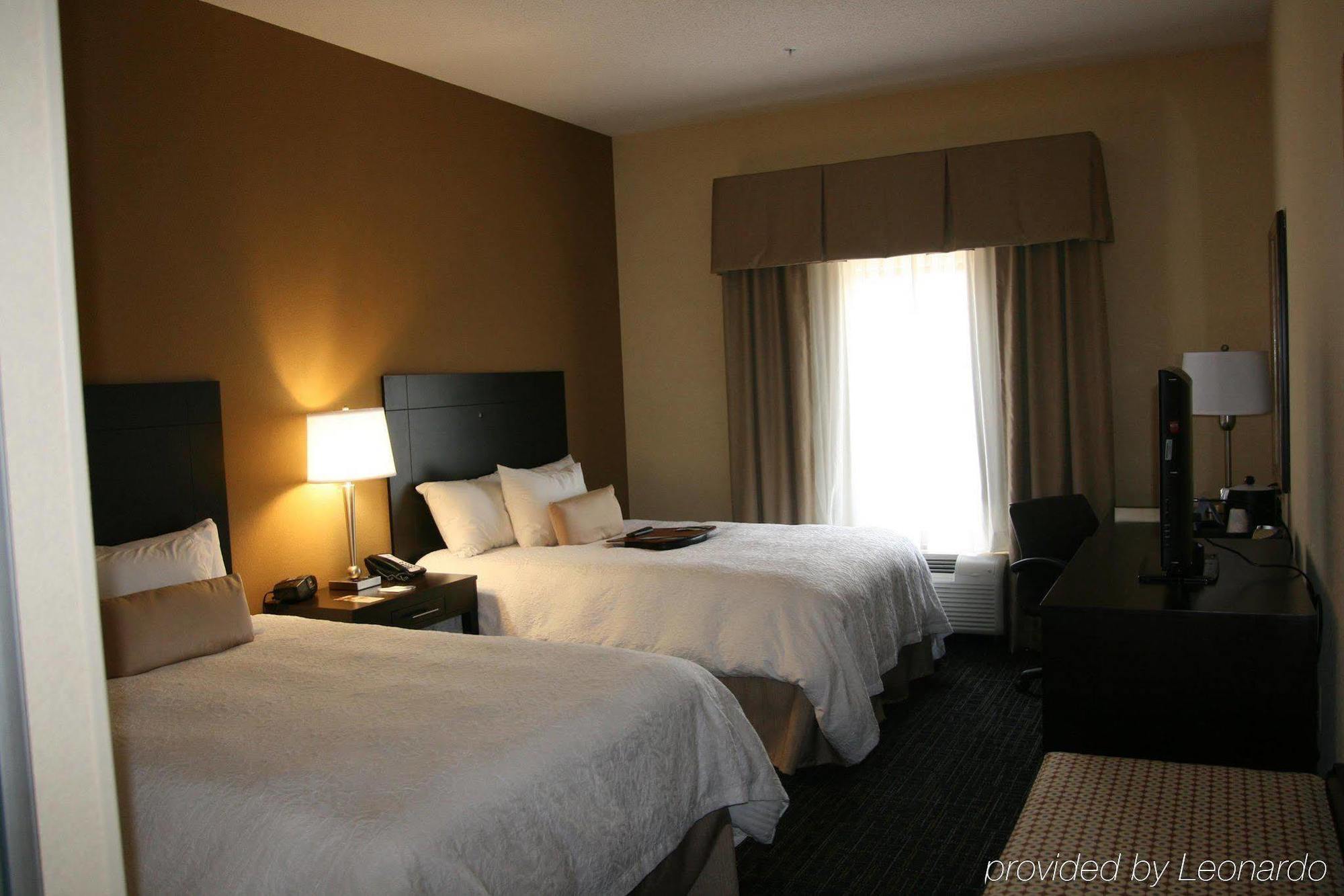 Hampton Inn Winfield Tucker Rum bild